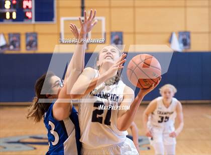 Thumbnail 3 in Lanier @ Boerne-Champion photogallery.