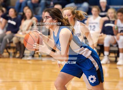 Thumbnail 2 in Lanier @ Boerne-Champion photogallery.