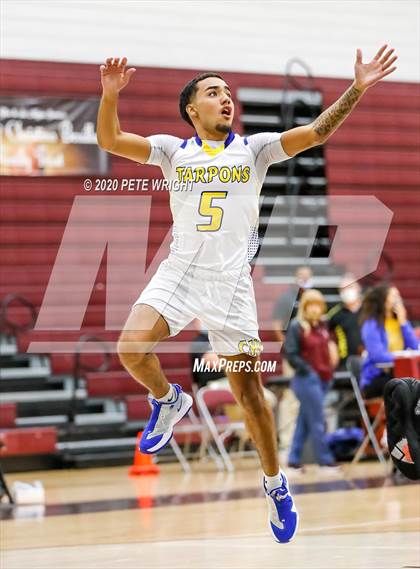 Thumbnail 2 in Booker vs. Charlotte (Suncoast Holiday Classic) photogallery.