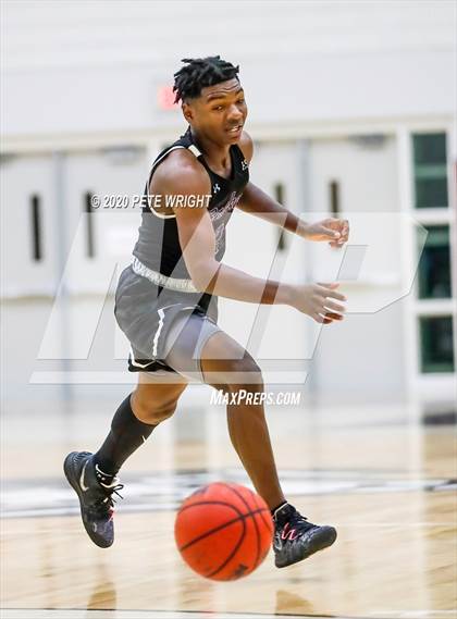 Thumbnail 2 in Booker vs. Charlotte (Suncoast Holiday Classic) photogallery.