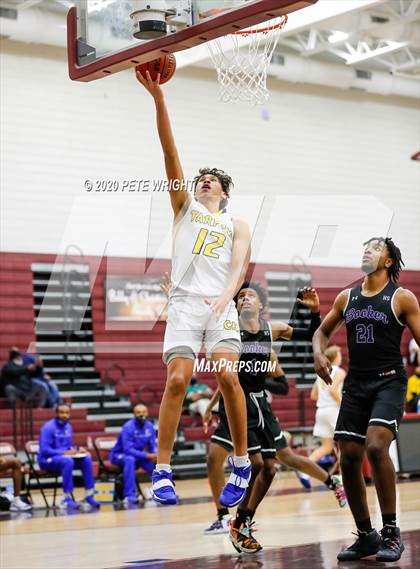 Thumbnail 1 in Booker vs. Charlotte (Suncoast Holiday Classic) photogallery.
