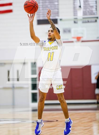 Thumbnail 2 in Booker vs. Charlotte (Suncoast Holiday Classic) photogallery.