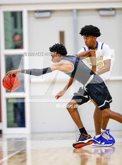 Thumbnail 3 in Booker vs. Charlotte (Suncoast Holiday Classic) photogallery.
