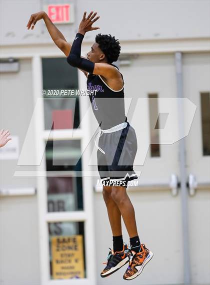 Thumbnail 1 in Booker vs. Charlotte (Suncoast Holiday Classic) photogallery.