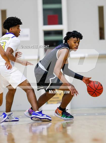 Thumbnail 3 in Booker vs. Charlotte (Suncoast Holiday Classic) photogallery.