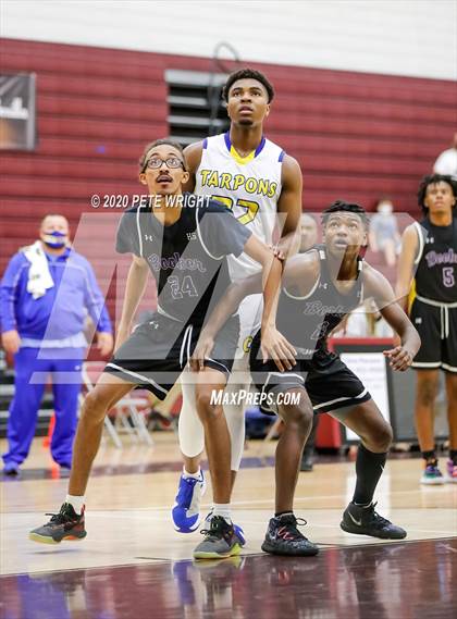 Thumbnail 1 in Booker vs. Charlotte (Suncoast Holiday Classic) photogallery.