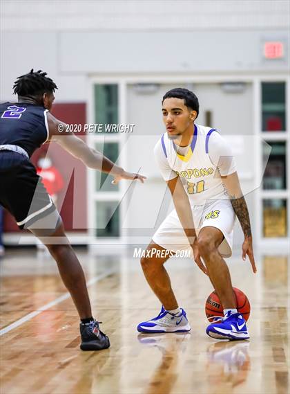 Thumbnail 3 in Booker vs. Charlotte (Suncoast Holiday Classic) photogallery.
