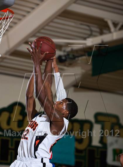 Thumbnail 2 in Christian Brothers vs. Foothill (Mark Macres Basketball Tournament) photogallery.