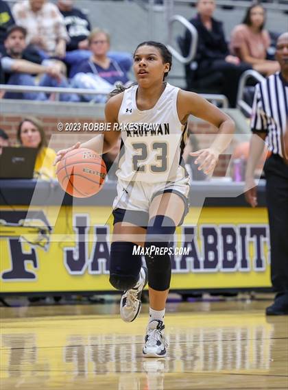 Thumbnail 3 in Kaufman vs. Carter (UIL 4A Bi-District Playoff) photogallery.
