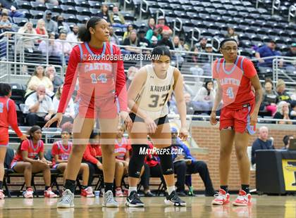 Thumbnail 2 in Kaufman vs. Carter (UIL 4A Bi-District Playoff) photogallery.