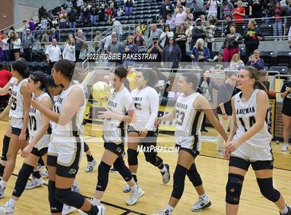 Thumbnail 1 in Kaufman vs. Carter (UIL 4A Bi-District Playoff) photogallery.