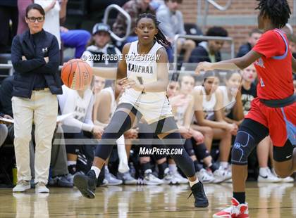 Thumbnail 1 in Kaufman vs. Carter (UIL 4A Bi-District Playoff) photogallery.