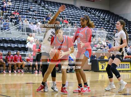 Thumbnail 3 in Kaufman vs. Carter (UIL 4A Bi-District Playoff) photogallery.