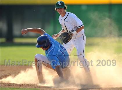 Thumbnail 3 in Norco vs. De La Salle (Anderson Bat Classic) photogallery.