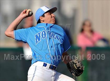 Thumbnail 3 in Norco vs. De La Salle (Anderson Bat Classic) photogallery.