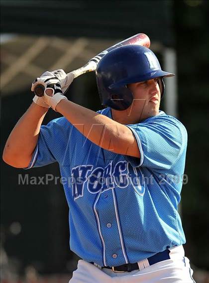 Thumbnail 3 in Norco vs. De La Salle (Anderson Bat Classic) photogallery.