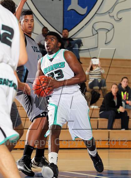 Thumbnail 1 in Villa Park vs Santiago (MaxPreps Holiday Classic) photogallery.