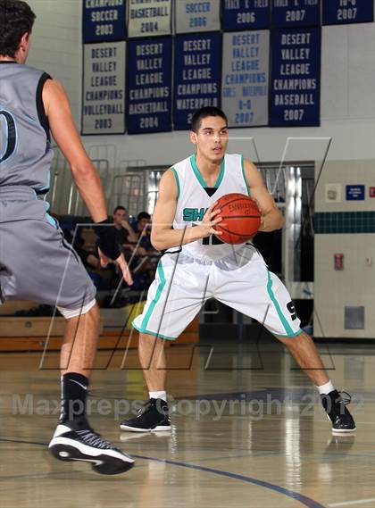 Thumbnail 1 in Villa Park vs Santiago (MaxPreps Holiday Classic) photogallery.