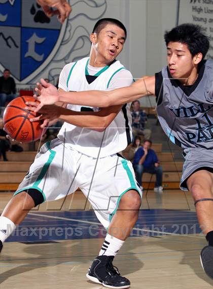 Thumbnail 3 in Villa Park vs Santiago (MaxPreps Holiday Classic) photogallery.