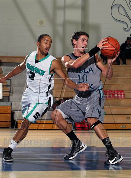 Thumbnail 1 in Villa Park vs Santiago (MaxPreps Holiday Classic) photogallery.