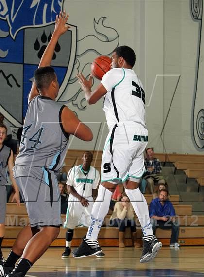 Thumbnail 1 in Villa Park vs Santiago (MaxPreps Holiday Classic) photogallery.
