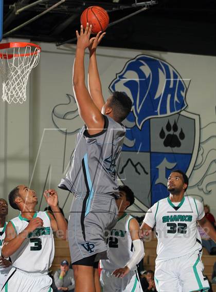 Thumbnail 1 in Villa Park vs Santiago (MaxPreps Holiday Classic) photogallery.