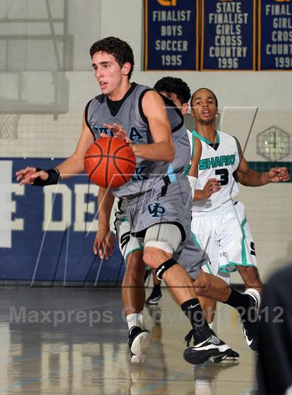 Thumbnail 2 in Villa Park vs Santiago (MaxPreps Holiday Classic) photogallery.