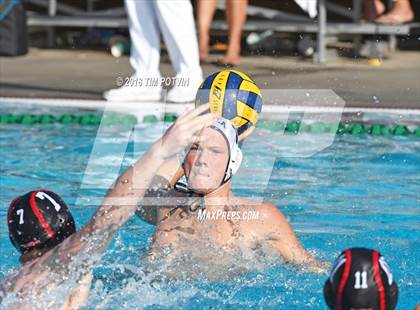 Thumbnail 2 in Harvard-Westlake vs Loyola (CIF SS D1 Regional) photogallery.