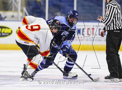 Thumbnail 2 in Seton Hall Prep vs. Bergen Catholic (Notre Dame New Year's Invitational Consolation) photogallery.