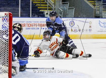 Thumbnail 3 in Seton Hall Prep vs. Bergen Catholic (Notre Dame New Year's Invitational Consolation) photogallery.