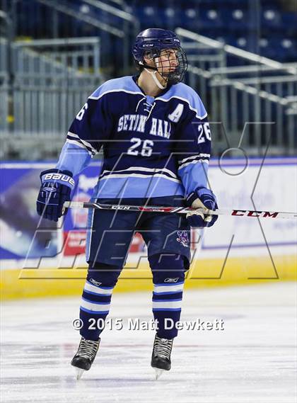 Thumbnail 1 in Seton Hall Prep vs. Bergen Catholic (Notre Dame New Year's Invitational Consolation) photogallery.