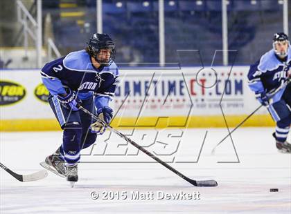 Thumbnail 3 in Seton Hall Prep vs. Bergen Catholic (Notre Dame New Year's Invitational Consolation) photogallery.
