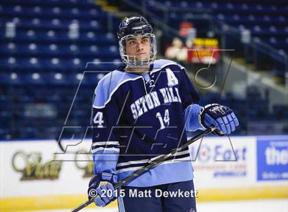Thumbnail 3 in Seton Hall Prep vs. Bergen Catholic (Notre Dame New Year's Invitational Consolation) photogallery.