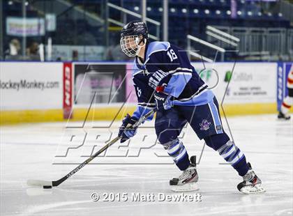 Thumbnail 2 in Seton Hall Prep vs. Bergen Catholic (Notre Dame New Year's Invitational Consolation) photogallery.