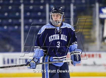 Thumbnail 3 in Seton Hall Prep vs. Bergen Catholic (Notre Dame New Year's Invitational Consolation) photogallery.