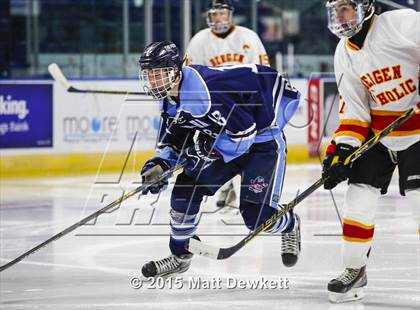 Thumbnail 1 in Seton Hall Prep vs. Bergen Catholic (Notre Dame New Year's Invitational Consolation) photogallery.