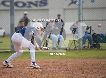 Thumbnail 2 in Bonita Vista vs Scripps Ranch photogallery.