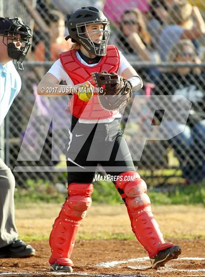 Thumbnail 2 in Bauxite vs. Jacksonville photogallery.