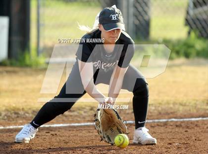 Thumbnail 1 in Bauxite vs. Jacksonville photogallery.