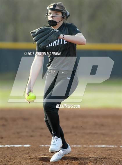 Thumbnail 2 in Bauxite vs. Jacksonville photogallery.