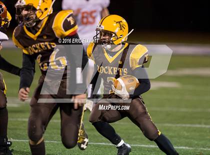 Thumbnail 3 in Sharon vs Titusville (PIAA D10 AAA Semifinal) photogallery.