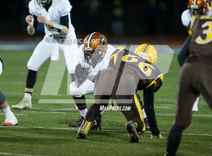Thumbnail 3 in Sharon vs Titusville (PIAA D10 AAA Semifinal) photogallery.