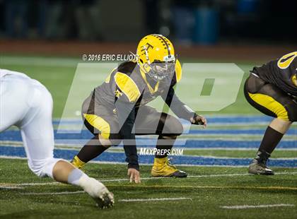 Thumbnail 2 in Sharon vs Titusville (PIAA D10 AAA Semifinal) photogallery.