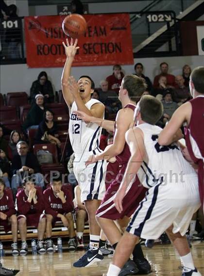 Thumbnail 1 in Sacred Heart Prep vs. Menlo (CIF CCS D4 Final) photogallery.