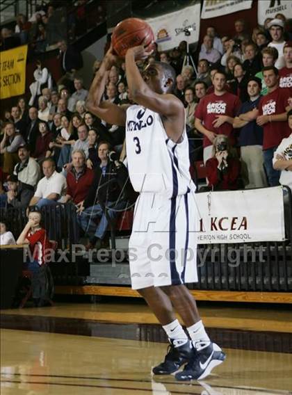 Thumbnail 3 in Sacred Heart Prep vs. Menlo (CIF CCS D4 Final) photogallery.