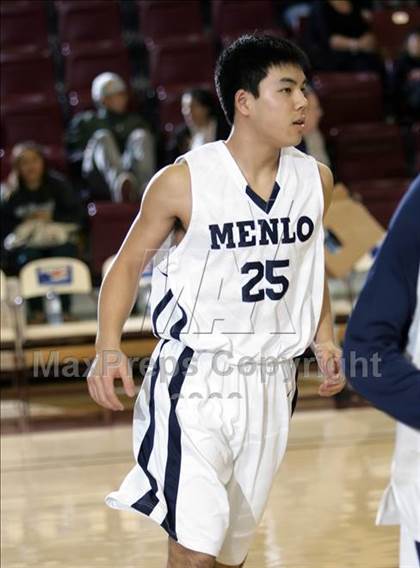 Thumbnail 3 in Sacred Heart Prep vs. Menlo (CIF CCS D4 Final) photogallery.