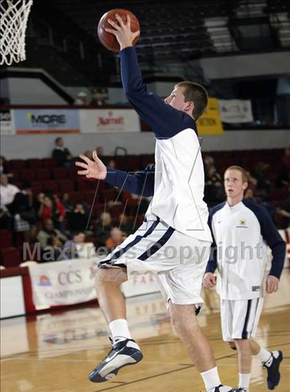 Thumbnail 3 in Sacred Heart Prep vs. Menlo (CIF CCS D4 Final) photogallery.