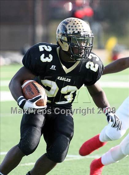 Thumbnail 3 in Abilene vs. Cedar Hill (Texas 5A Region I Playoffs) photogallery.