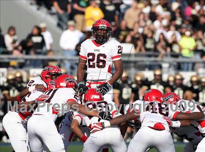 Thumbnail 1 in Abilene vs. Cedar Hill (Texas 5A Region I Playoffs) photogallery.