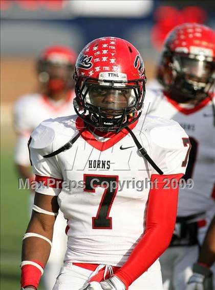 Thumbnail 3 in Abilene vs. Cedar Hill (Texas 5A Region I Playoffs) photogallery.